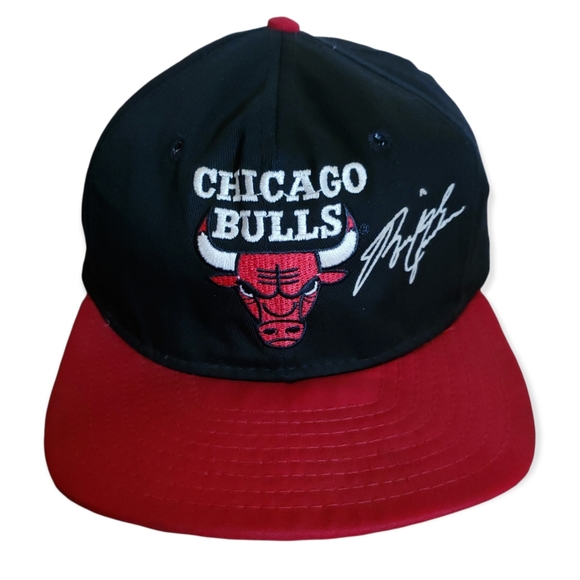 Vintage Michael Jordan Bulls Cap NBA Signature Snapback Hat